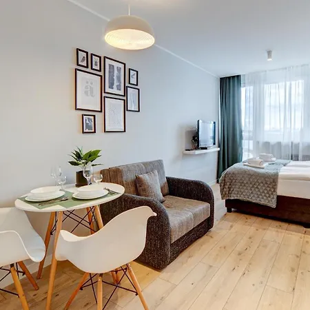Apartman Z Widokiem Na Port - Visitopl