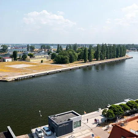 Apartament Z Widokiem Na Port - Visitopl
