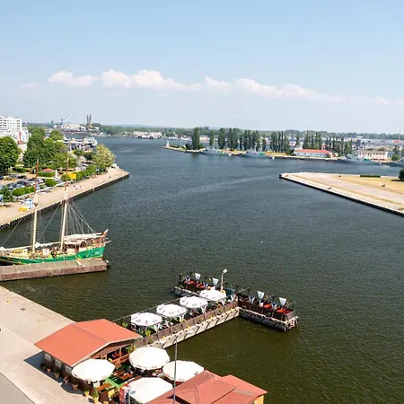 Z Widokiem Na Port - Visitopl Apartman