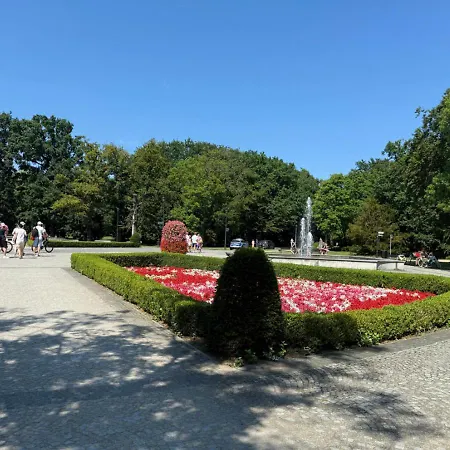 Z Widokiem Na Port - Visitopl Świnoujście