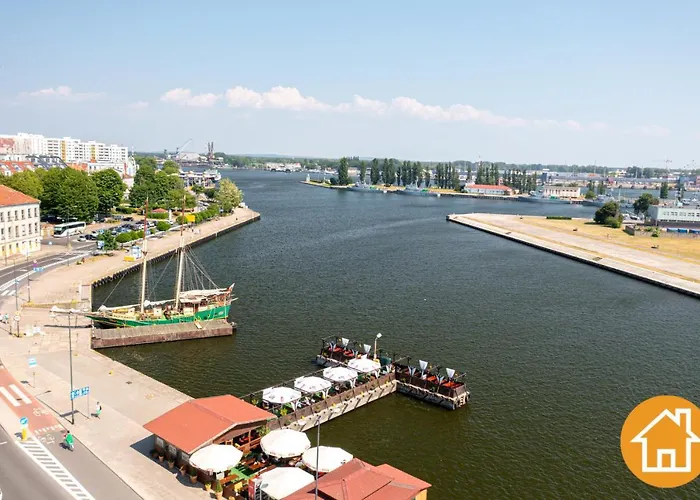 Z Widokiem Na Port - Visitopl Apartmán