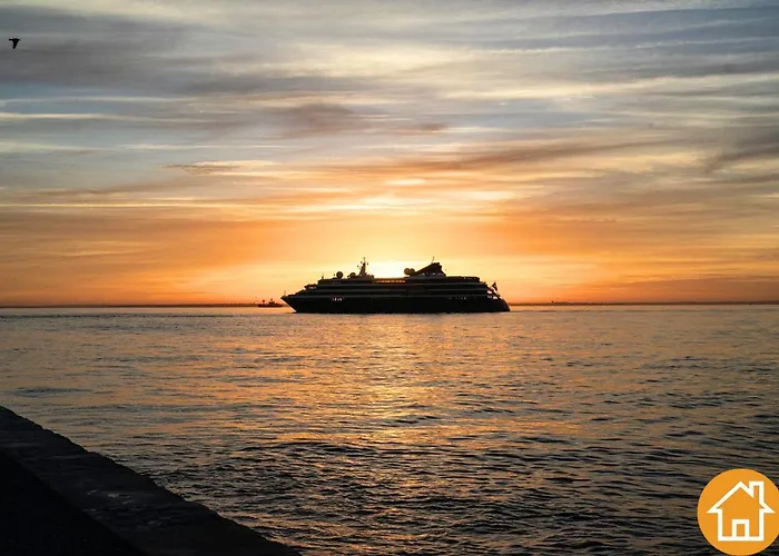 Z Widokiem Na Port - Visitopl Apartmán