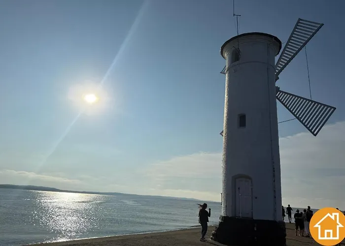 Z Widokiem Na Port - Visitopl *