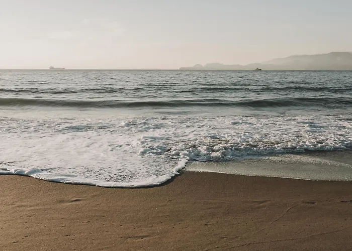 Z Widokiem Na Port - Visitopl *